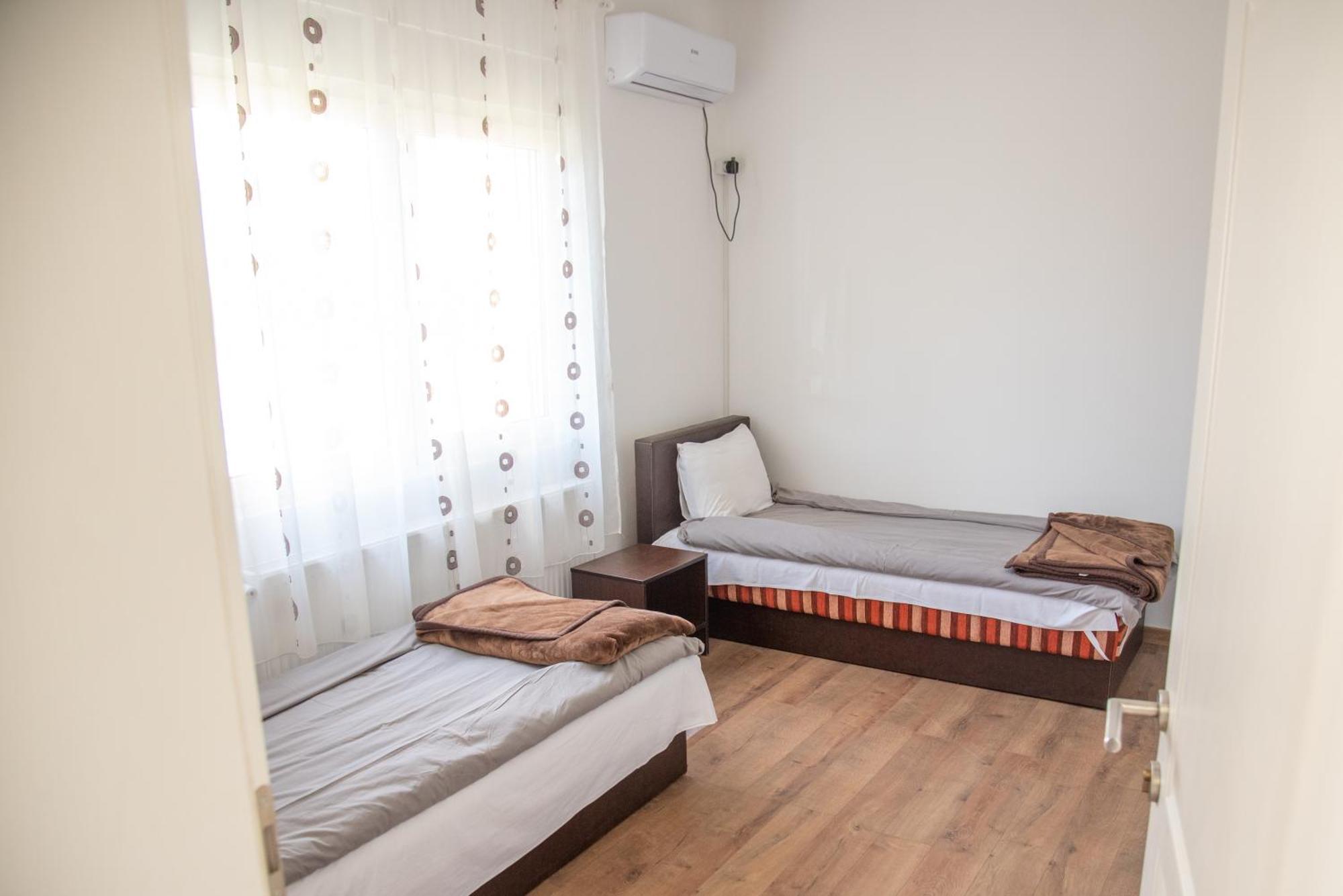 Kuca Aleksic Apartment *